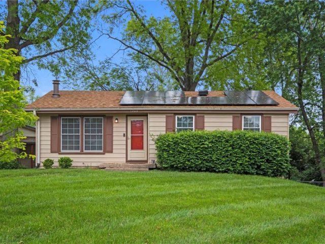 Homes for Sale in Liberty, MO 64068 | 1309 S Skyline Drive
