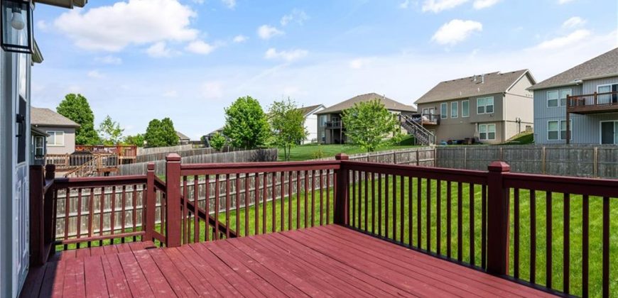 Homes for Sale in Kansas City, MO 64154 | 9517 N Adrian Place