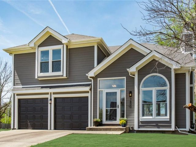 Homes for Sale in Kansas City, MO 64151 | 7800 N Strathbury Avenue