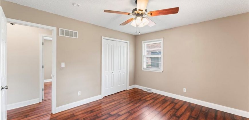 Homes for Sale in Kansas City, MO 64152 | 9715 NW View Coves Drive