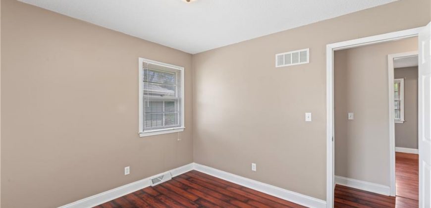 Homes for Sale in Kansas City, MO 64152 | 9715 NW View Coves Drive