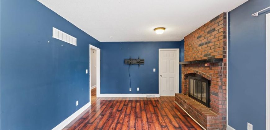 Homes for Sale in Kansas City, MO 64152 | 9715 NW View Coves Drive
