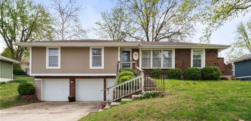 Homes for Sale in Kansas City, MO 64152 | 9715 NW View Coves Drive