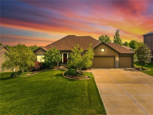 Homes for Sale in Weatherby Lake, MO 64152 | 10517 NW 79th Place