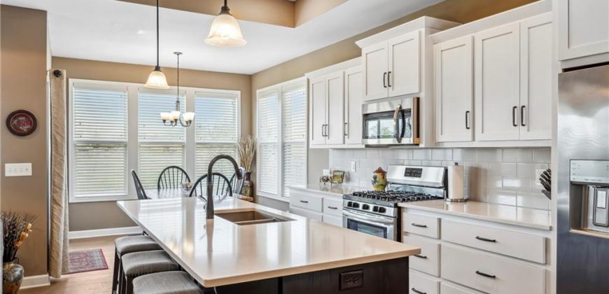 Homes for Sale in Kansas City, MO 64155 | 1115 NW 106th Street