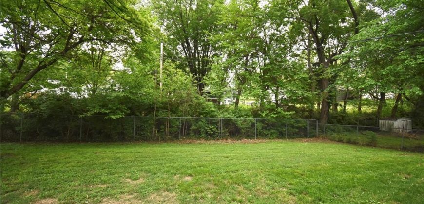 Homes for Sale in Kansas City, MO 64118 | 5233 N Garfield Avenue