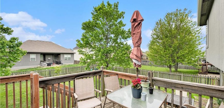 Homes for Sale in Kansas City, MO 64157 | 10106 N Lewis Avenue