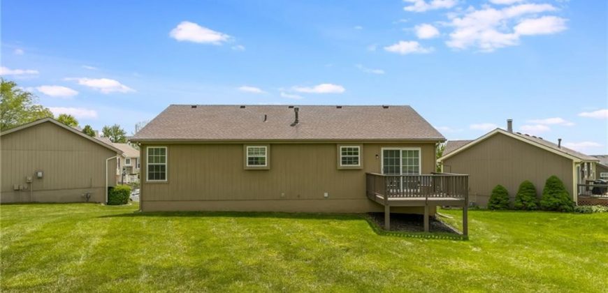 Homes for Sale in Platte City, MO 64079 | 13790  Green Meadow Court
