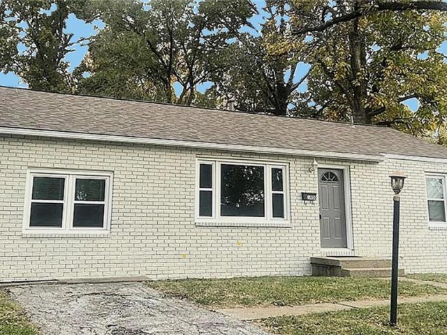 Homes for Sale in Gladstone, MO 64118 | 1400 NE 67th Terrace