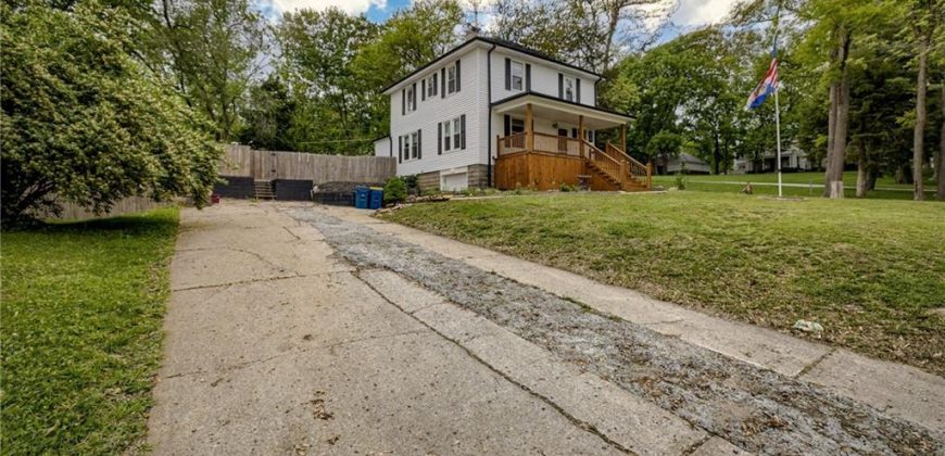 Homes for Sale in Liberty, MO 64068 | 90 N Ridge Avenue