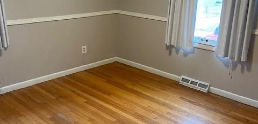 Homes for Sale in Kansas City, MO 64155 | 713 NE 114th Terrace