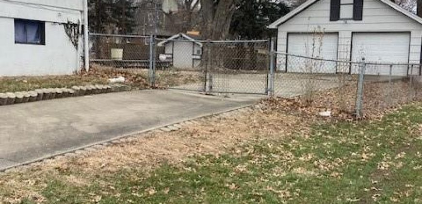Homes for Sale in Kansas City, MO 64155 | 713 NE 114th Terrace