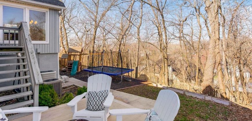 Homes for Sale in Liberty, MO 64068 | 1129  Camelot Hill Street