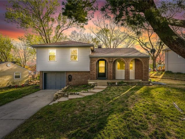 Homes for Sale in Kansas City, MO 64119 | 5513 NE 58th Street