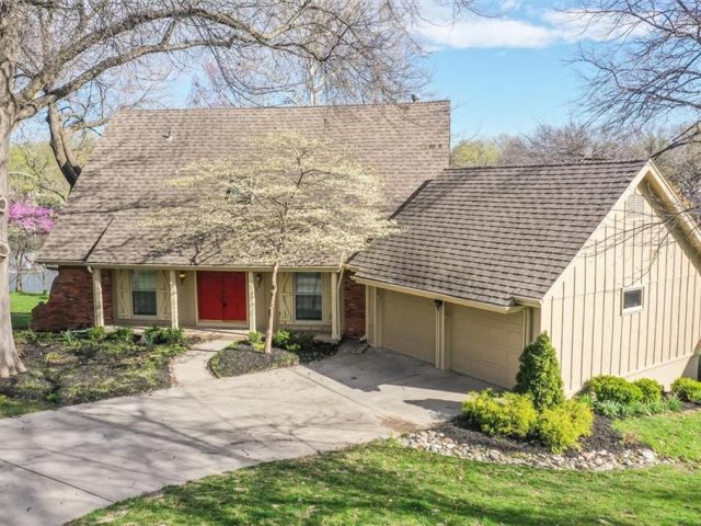 Homes for Sale in Kansas City, MO 64151 | 8192 N Kirkwood Avenue