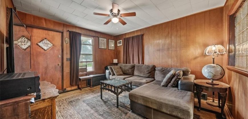 Homes for Sale in Kansas City, MO 64151 | 6425 N Edison Avenue