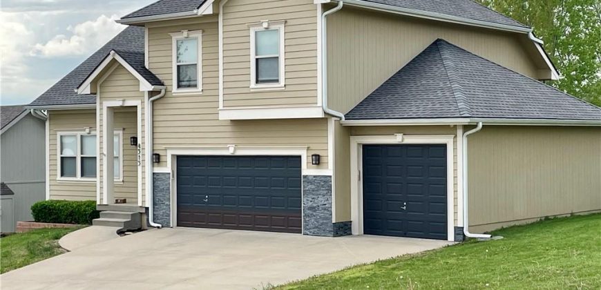 Homes for Sale in Kansas City, MO 64119 | 4515  67th Terrace