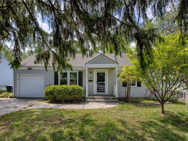Homes for Sale in Kansas City, MO 64119 | 3711 NE 53rd Terrace