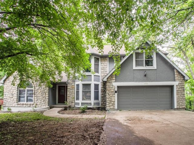Homes for Sale in Kansas City, MO 64151 | 4008 NW 75th Street