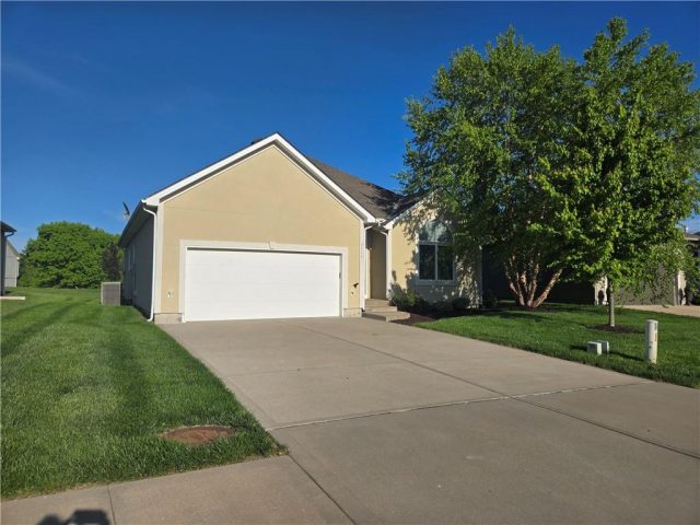 Homes for Sale in Kansas City, MO 64158 | 7515 N Eastern Avenue
