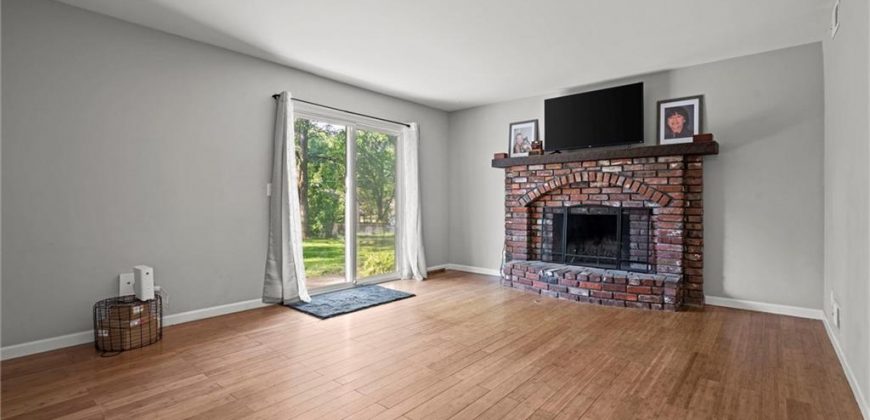 Homes for Sale in Kansas City, MO 64155 | 813 NE 113 Terrace