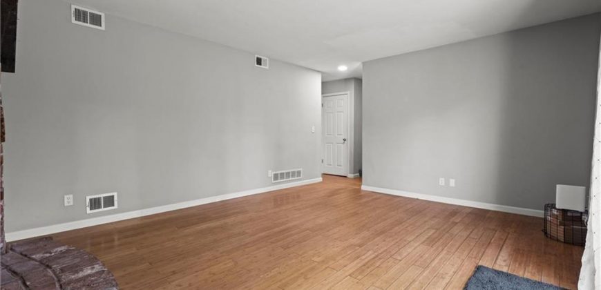 Homes for Sale in Kansas City, MO 64155 | 813 NE 113 Terrace