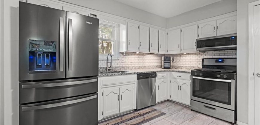 Homes for Sale in Kansas City, MO 64155 | 813 NE 113 Terrace