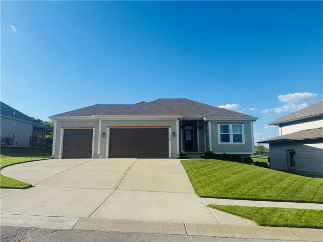 Homes for Sale in Platte City, MO 64079 | 12940 N Champanel Way