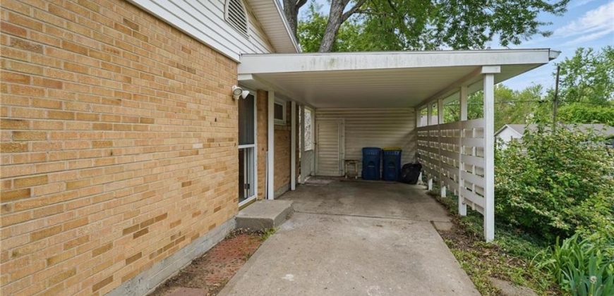 Homes for Sale in Liberty, MO 64068 | 817  Marilynn Avenue