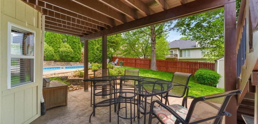 Homes for Sale in Smithville, MO 64089 | 13209  Forest Oaks Drive
