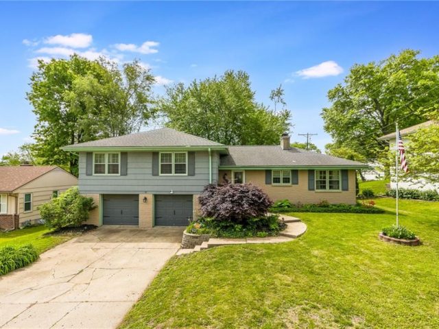 Homes for Sale in Kansas City, MO 64119 | 3719 NE 48th Street