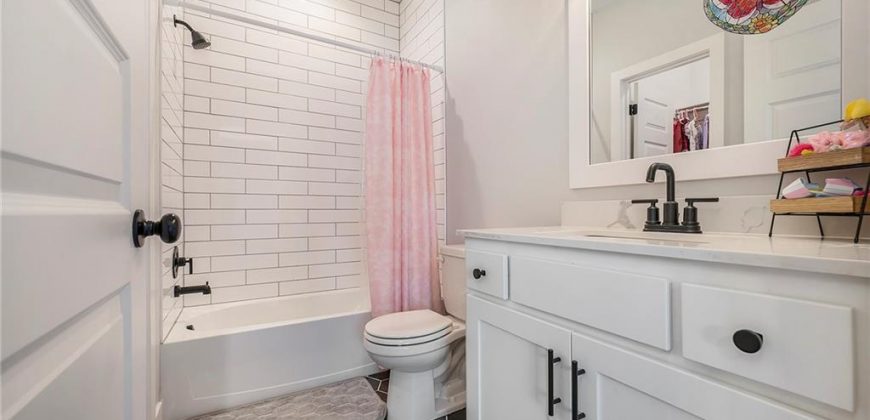 Homes for Sale in Kansas City, MO 64155 | 1309 NW 107th Terrace