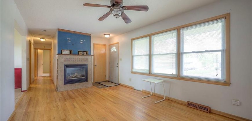 Homes for Sale in Gladstone, MO 64118 | 301 NW 73rd Street