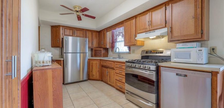 Homes for Sale in Gladstone, MO 64118 | 301 NW 73rd Street