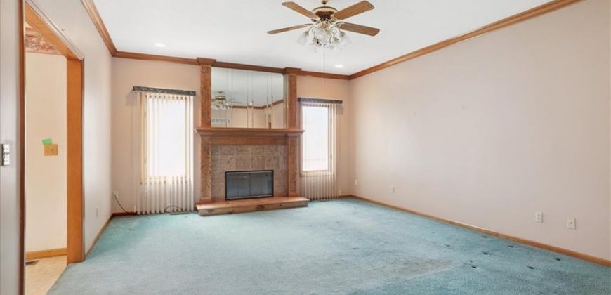 Homes for Sale in Gladstone, MO 64119 | 6016 NE Gladstone Lane