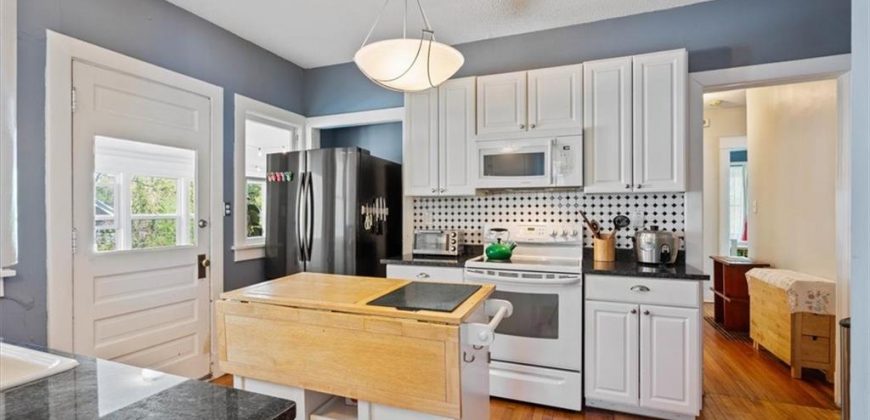 Homes for Sale in Liberty, MO 64068 | 340  Harrison Street