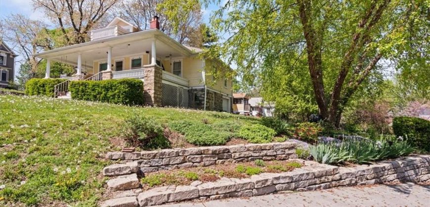 Homes for Sale in Liberty, MO 64068 | 340  Harrison Street