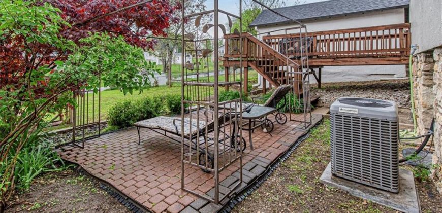 Homes for Sale in Excelsior Springs, MO 64024 | 733  Magnolia Avenue