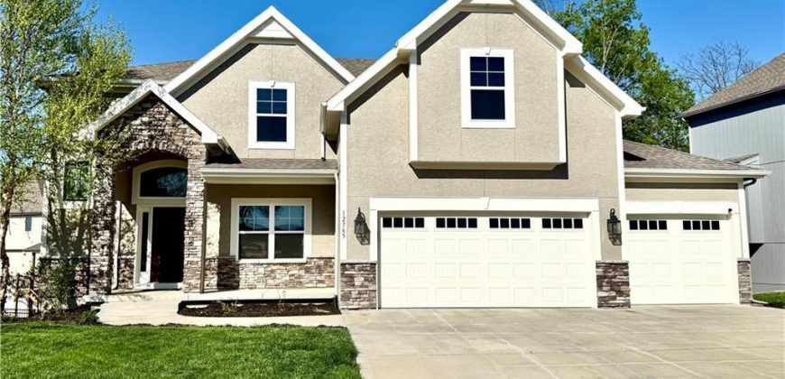 Homes for Sale in Platte City, MO 64079 | 12765 N Imperial Drive