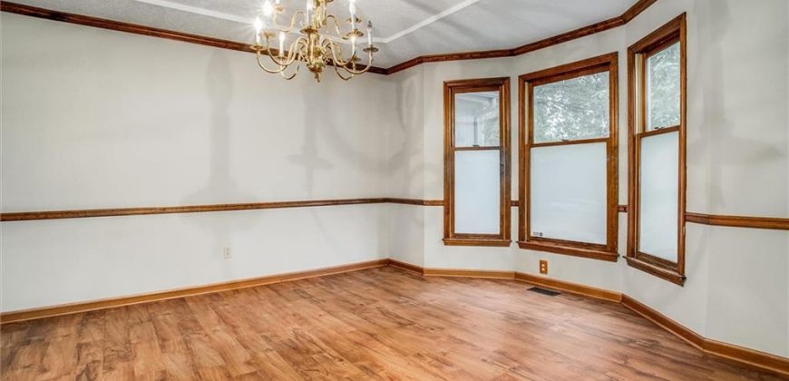 Homes for Sale in Kansas City, MO 64151 | 4008 NW 75th Street