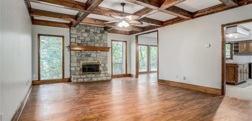 Homes for Sale in Kansas City, MO 64151 | 4008 NW 75th Street