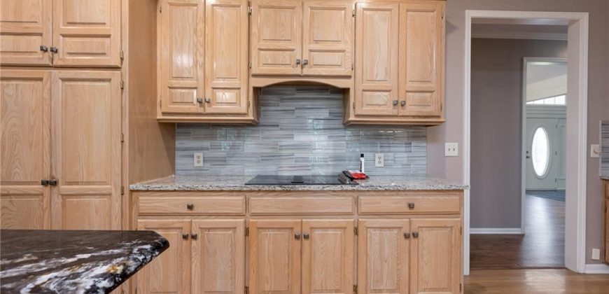 Homes for Sale in Kansas City, MO 64151 | 6009 N Mattox Road