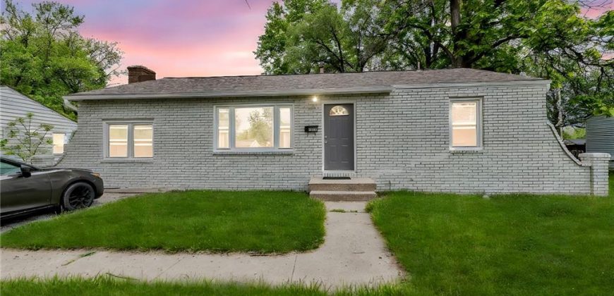 Homes for Sale in Gladstone, MO 64118 | 1400 NE 67th Terrace