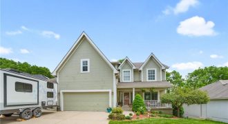 Homes for Sale in Smithville, MO 64089 | 13209  Forest Oaks Drive