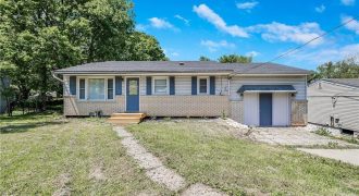 Homes for Sale in Kansas City, MO 64119 | 6132  N Eugene Field Road
