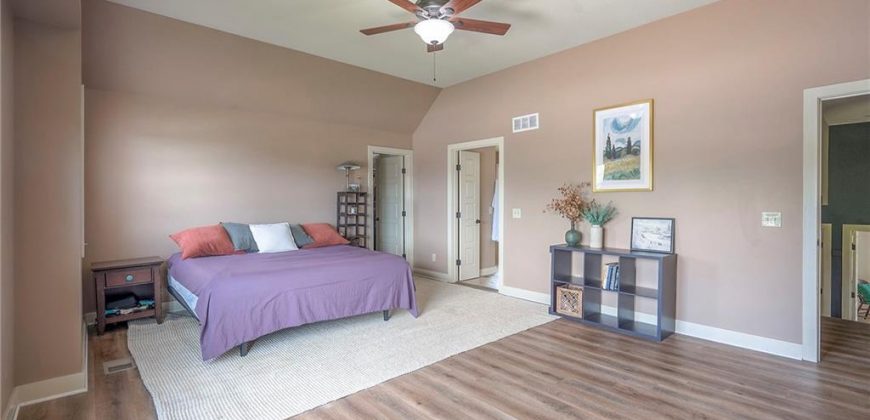 Homes for Sale in Kansas City, MO 64157 | 10111 N Tullis Drive