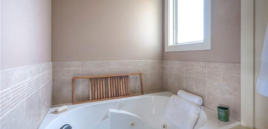 Homes for Sale in Kansas City, MO 64157 | 10111 N Tullis Drive