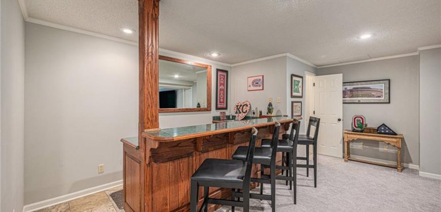 Homes for Sale in Parkville, MO 64152 | 5517  Sleepy Hollow Road