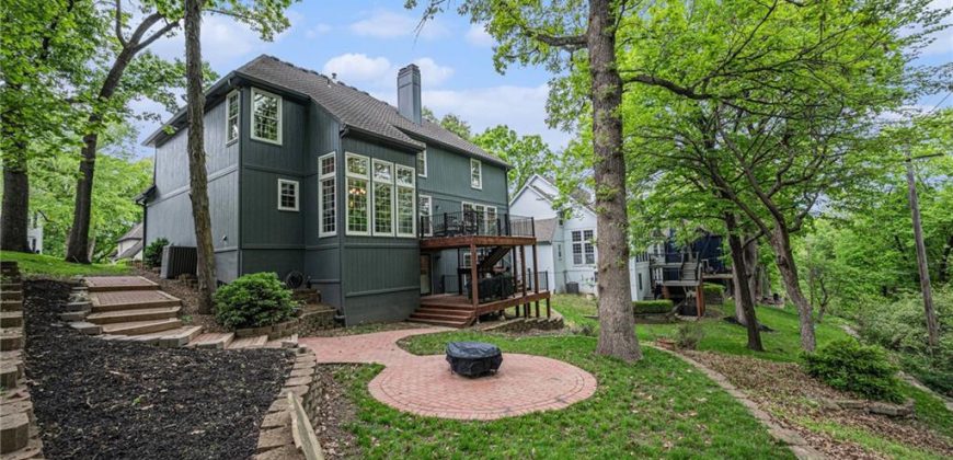 Homes for Sale in Parkville, MO 64152 | 5517  Sleepy Hollow Road