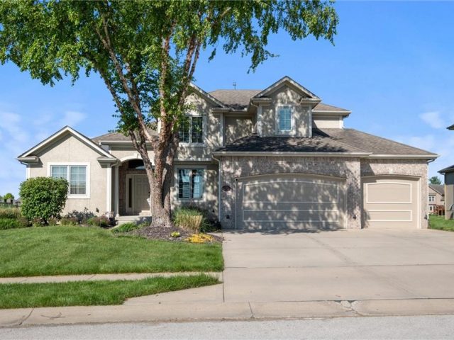 Homes for Sale in Platte City, MO 64079 | 12990 N Crispin Way